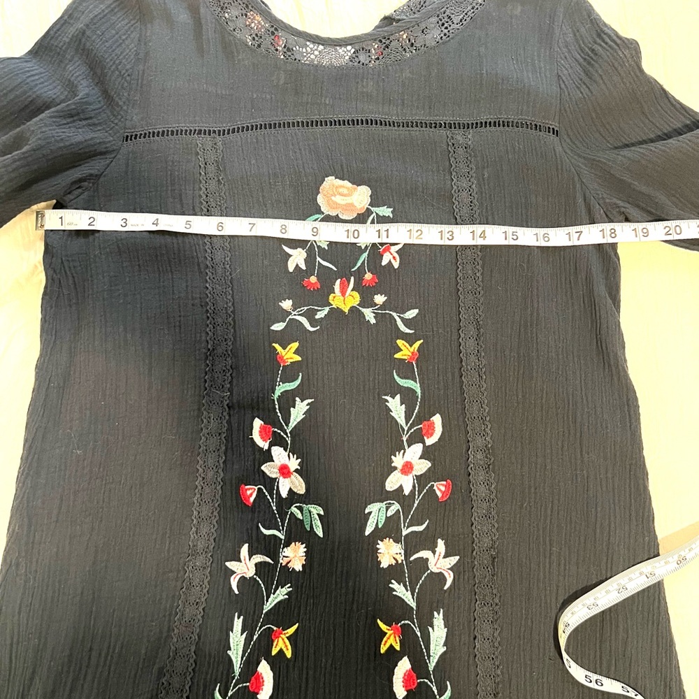Oddi Boho Floral Embroidered Mini Dress Navy SZ M EUC - Picture 6 of 7